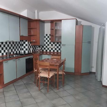 Sirmione, Appartamento Colombare Eksteriør billede