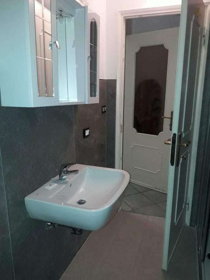 Sirmione, Appartamento Colombare Eksteriør billede